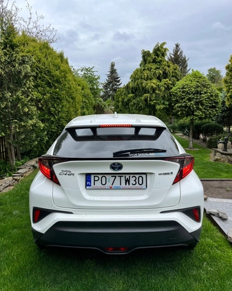 Toyota C-HR cena 97000 przebieg: 27000, rok produkcji 2020 z Poznań małe 211